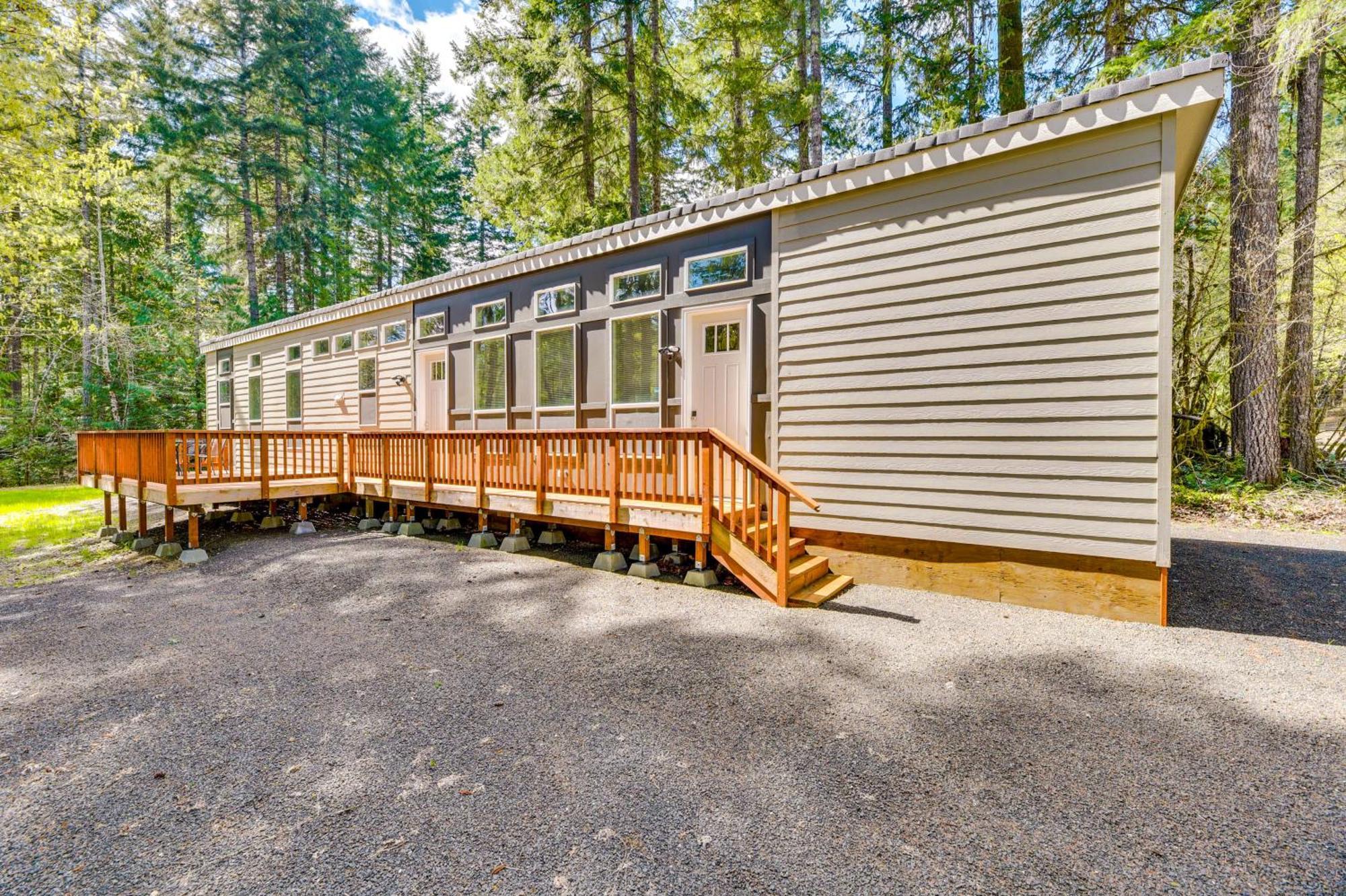 Hoodsport Vacation Rental With Private Lake Access! Екстер'єр фото