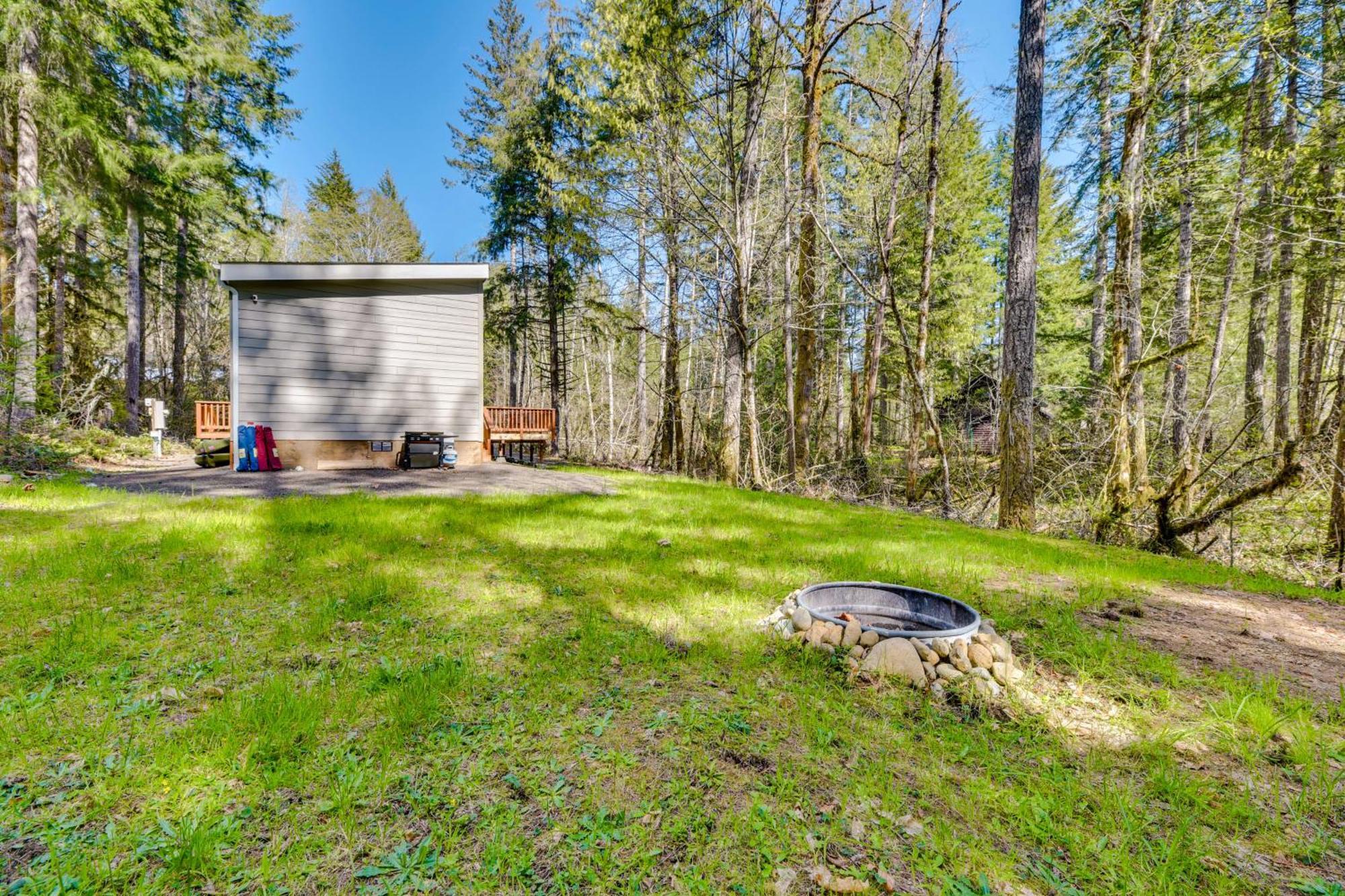 Hoodsport Vacation Rental With Private Lake Access! Екстер'єр фото